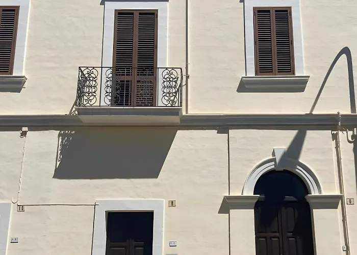 Le Rondini Del Borgo אוג'נטו